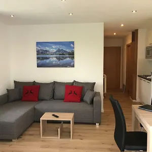 Hofer Apartment